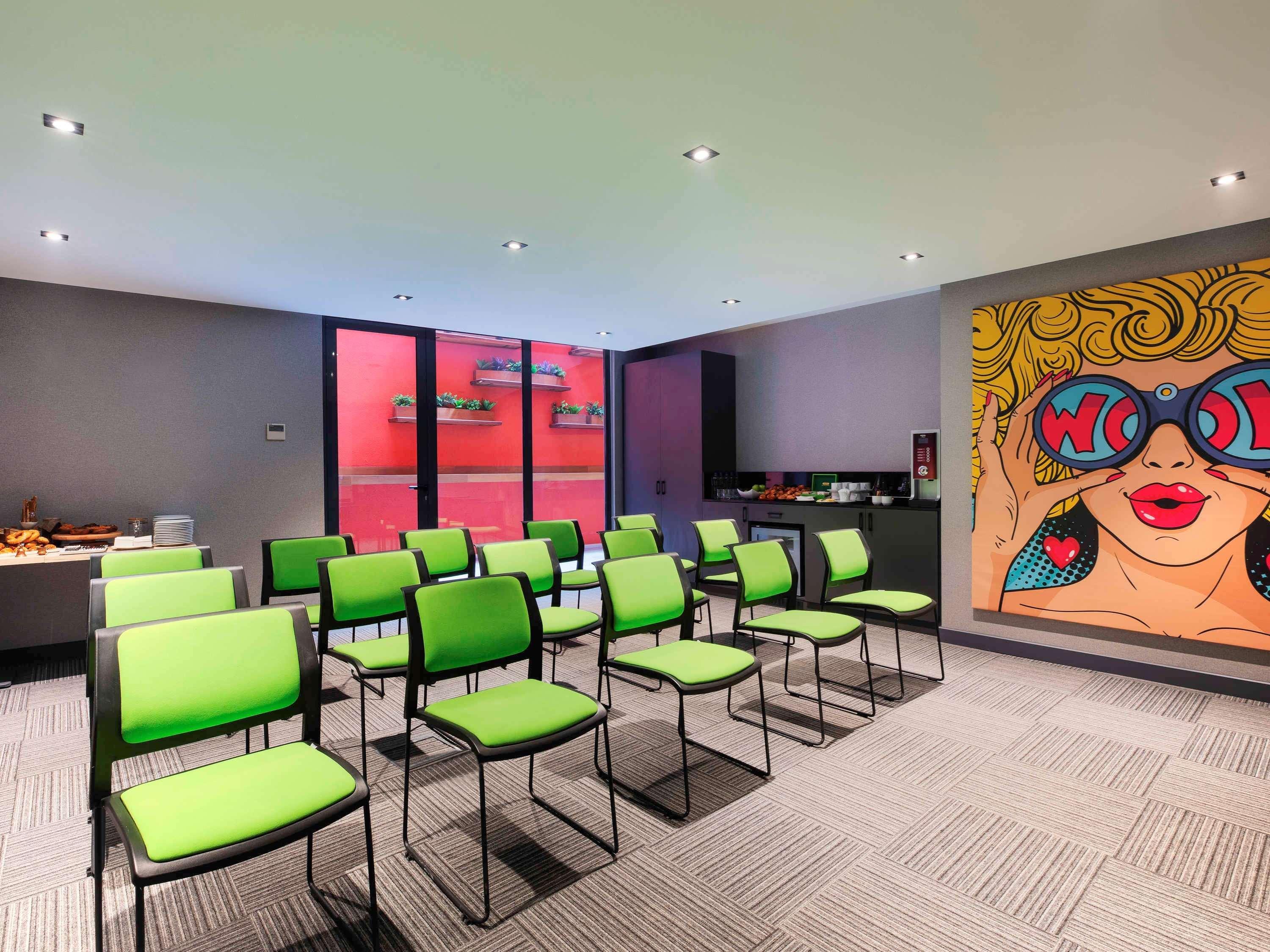 Hotel Ibis Styles Istanbul Atasehir Esterno foto