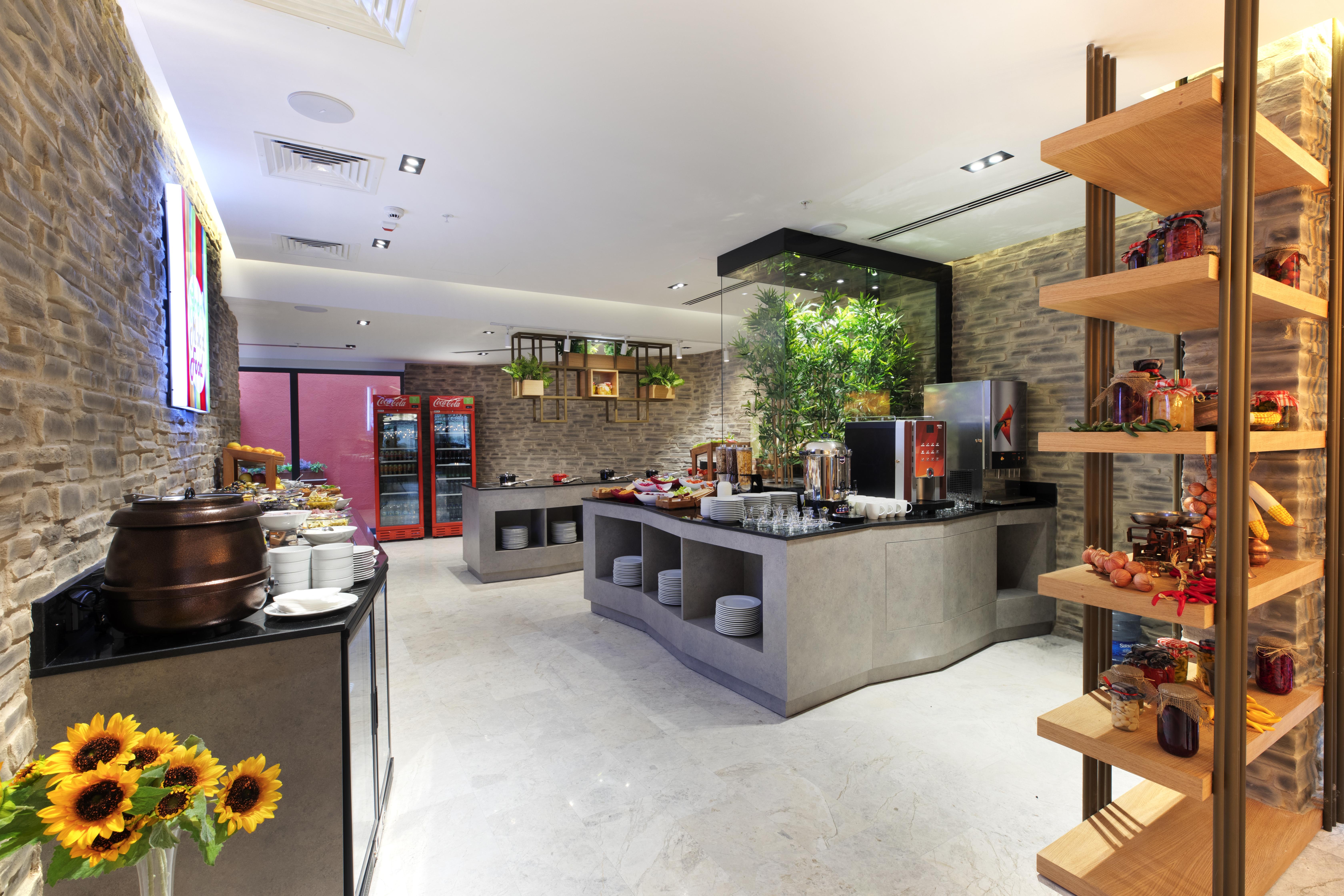 Hotel Ibis Styles Istanbul Atasehir Esterno foto